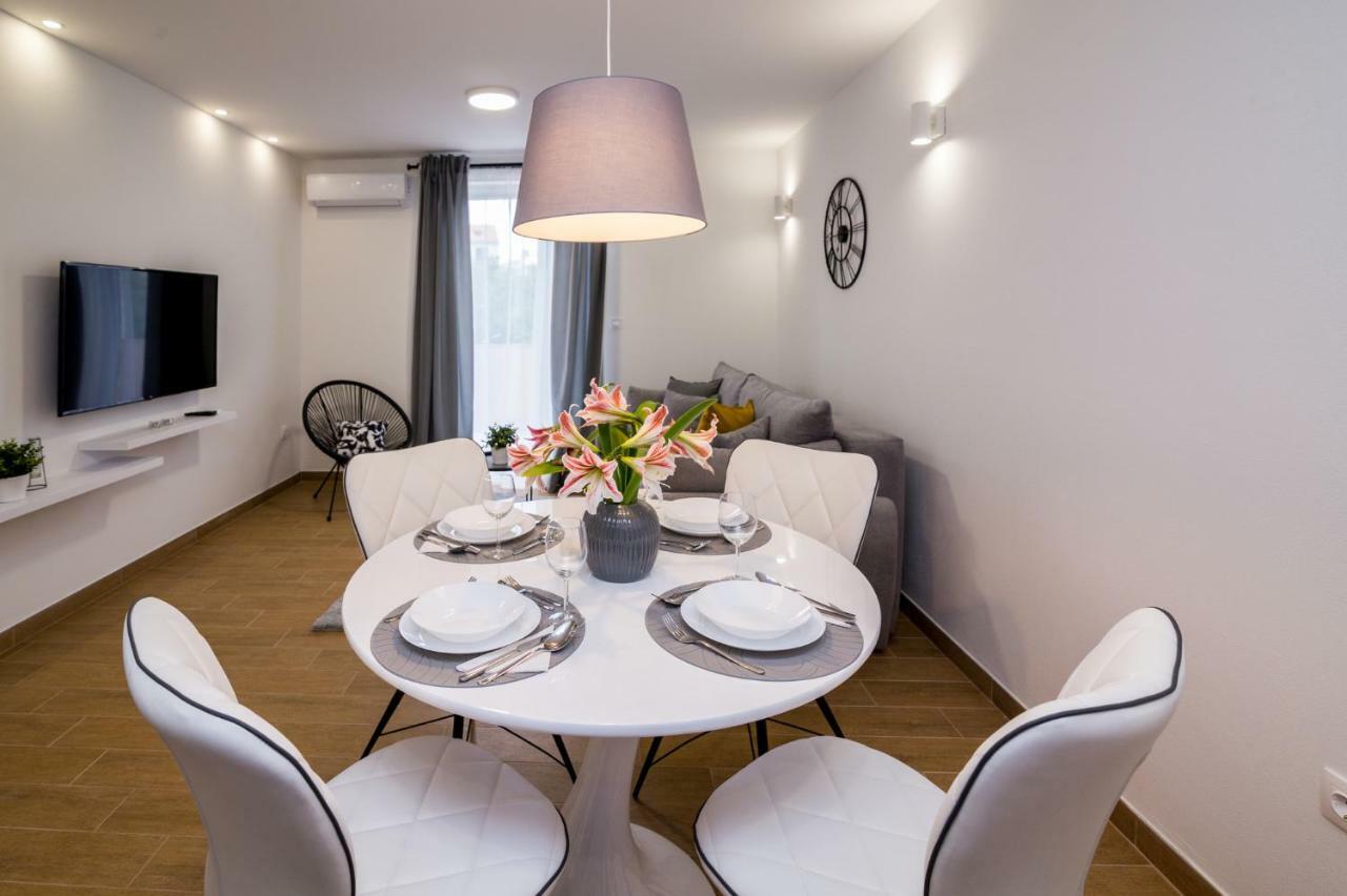 Fk Apartments Pakoštane Exteriér fotografie