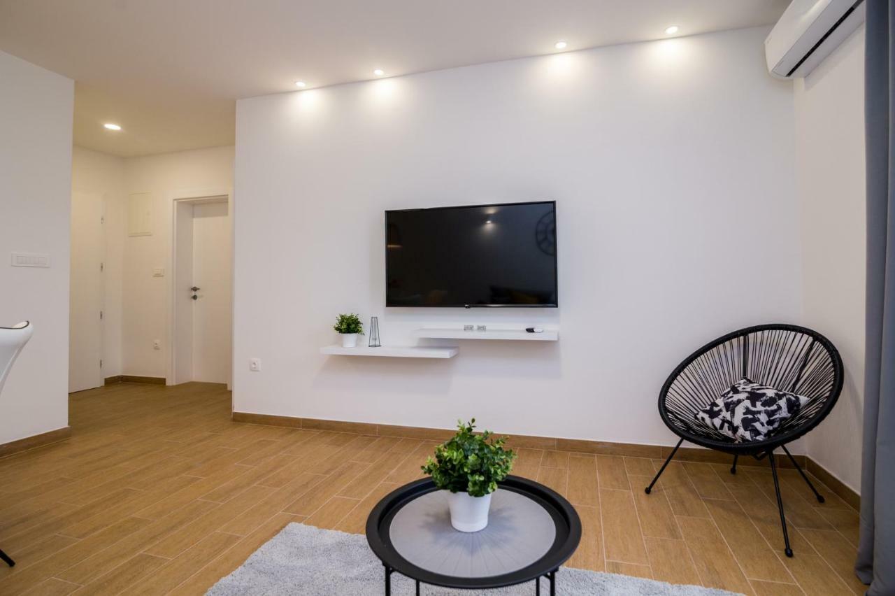 Fk Apartments Pakoštane Exteriér fotografie