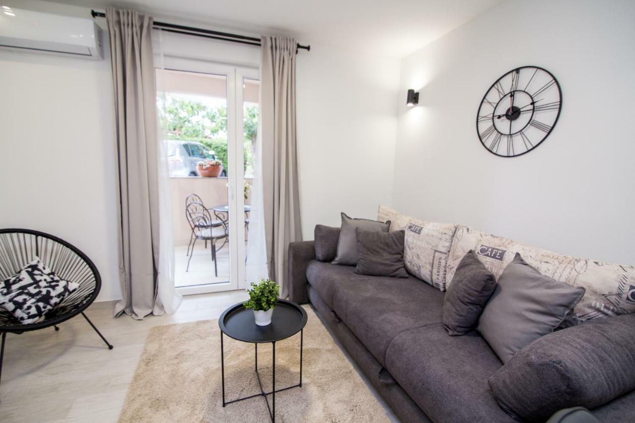 Fk Apartments Pakoštane Exteriér fotografie