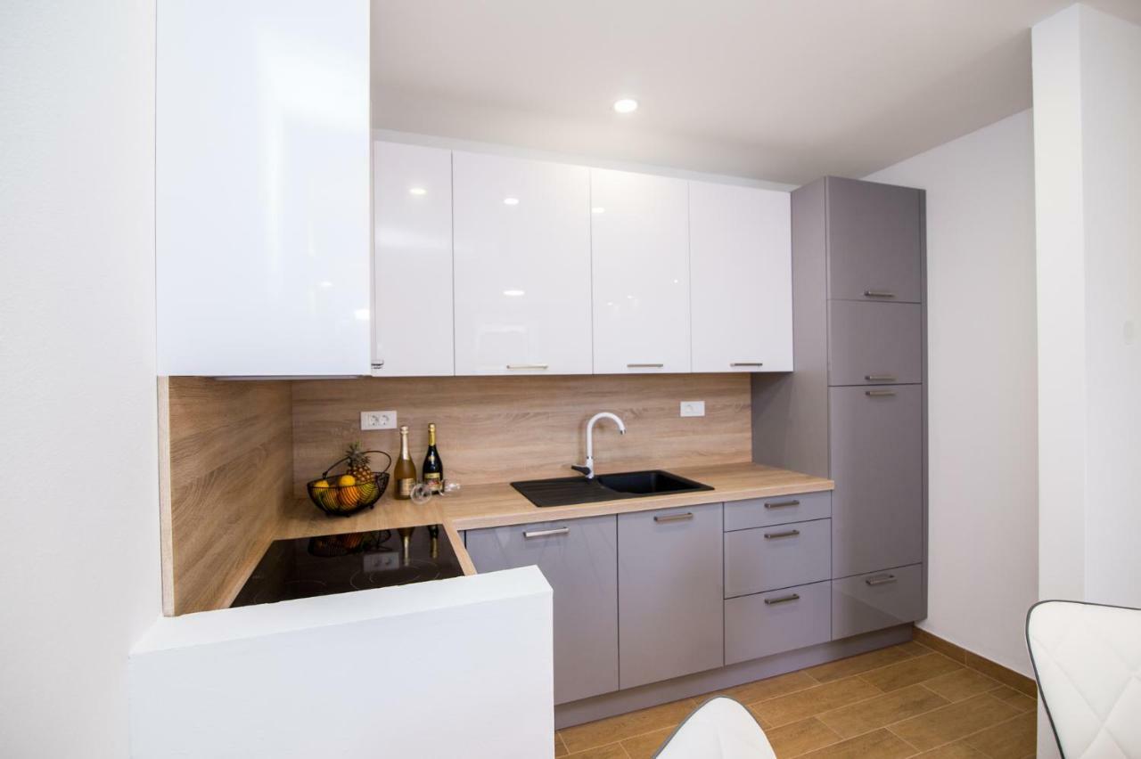 Fk Apartments Pakoštane Exteriér fotografie
