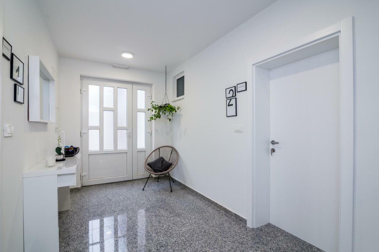 Fk Apartments Pakoštane Exteriér fotografie